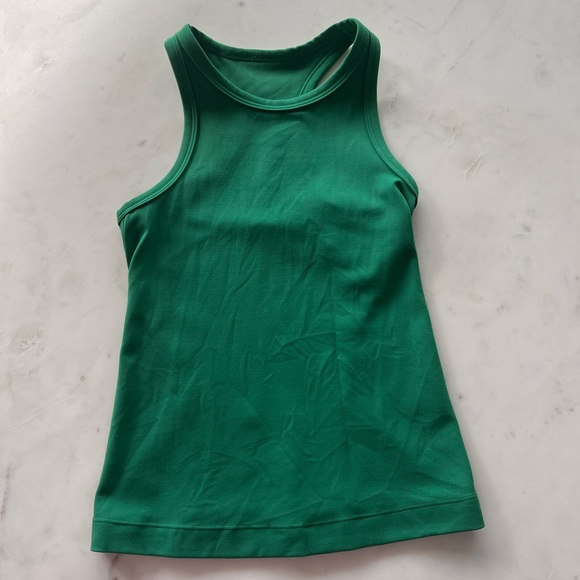 Lululemon - Picture 4 of 7